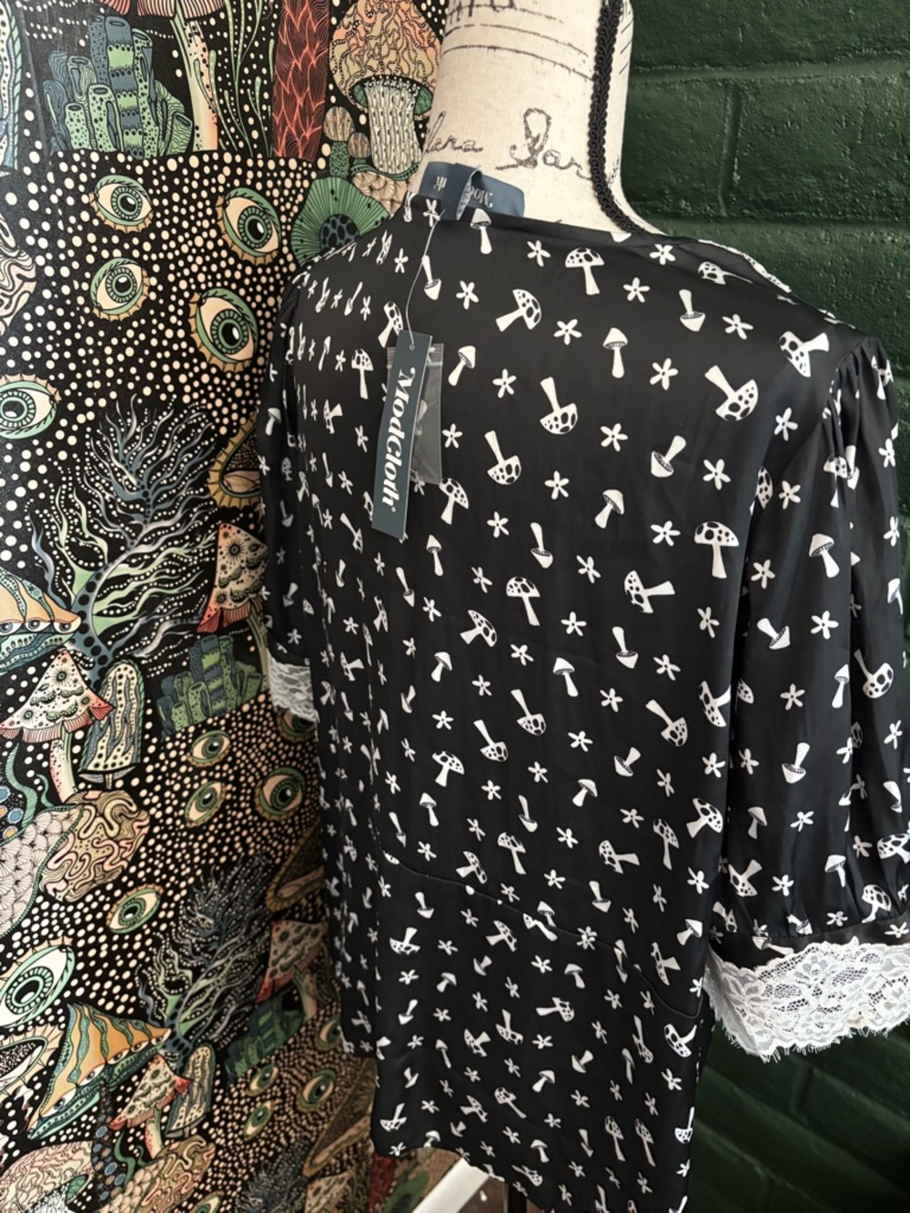 NWT Satin Mushroom Blouse - Picture 4 of 5